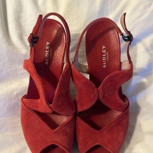 RADLEY LONDON Women's Elegant Red Suede Heels